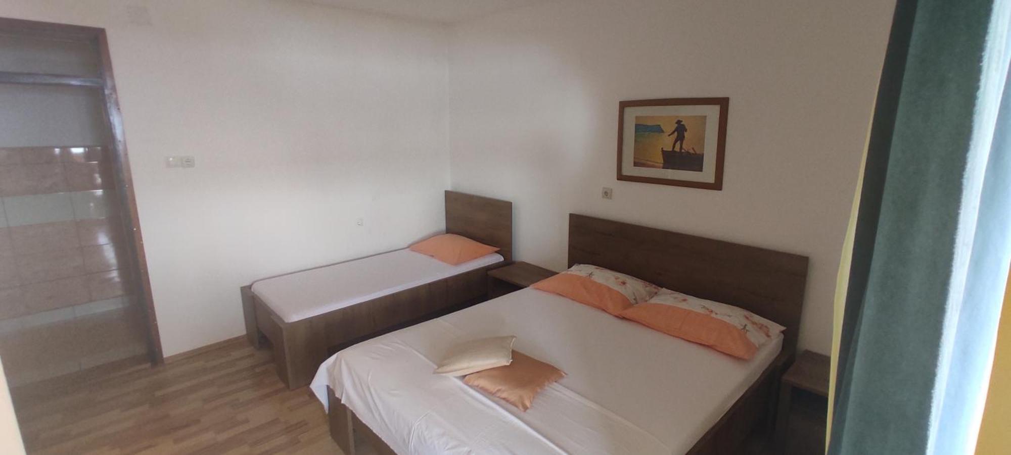 Apartmani Ankora Brist Phòng bức ảnh