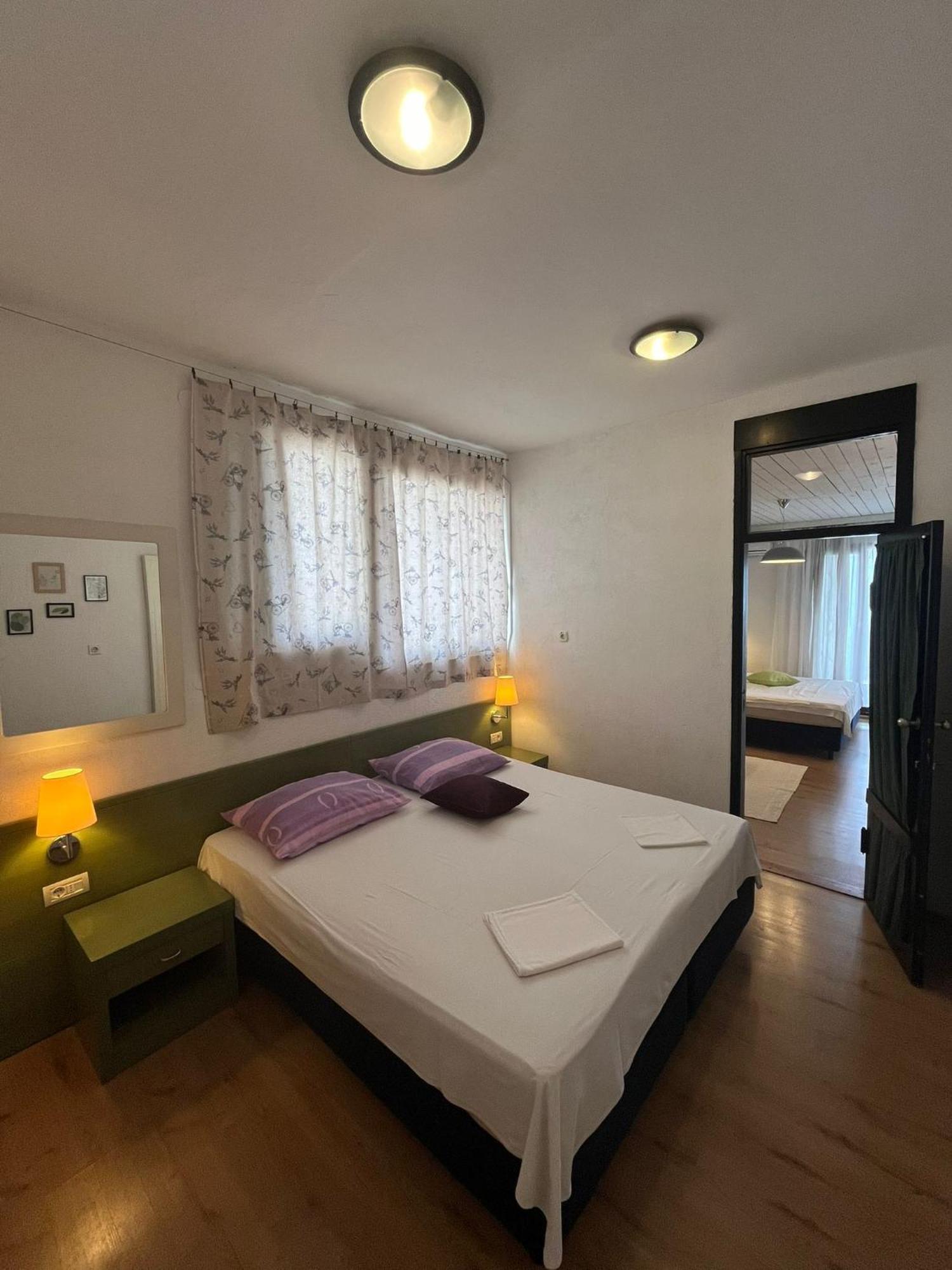 Apartmani Ankora Brist Phòng bức ảnh