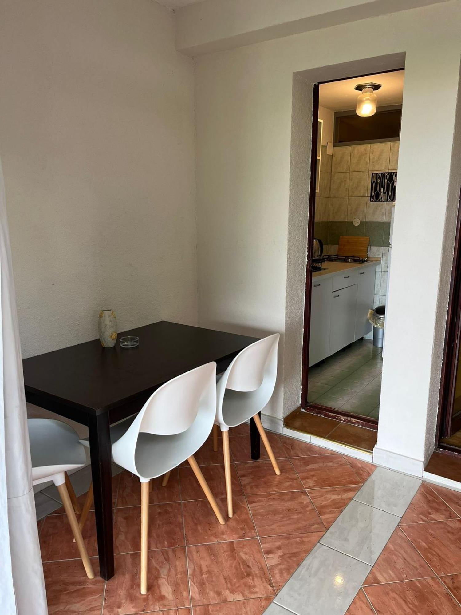 Apartmani Ankora Brist Phòng bức ảnh